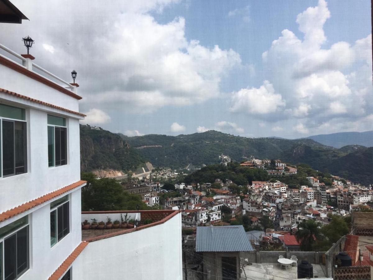 Casa Vista Hermosa De Taxco ภายนอก รูปภาพ
